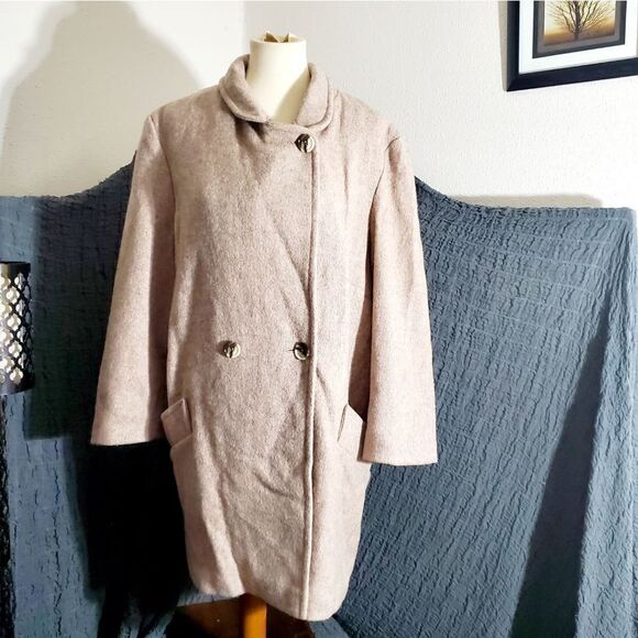 100% Wool Coat Blush Winter Coat M/L - Picture 1 of 12